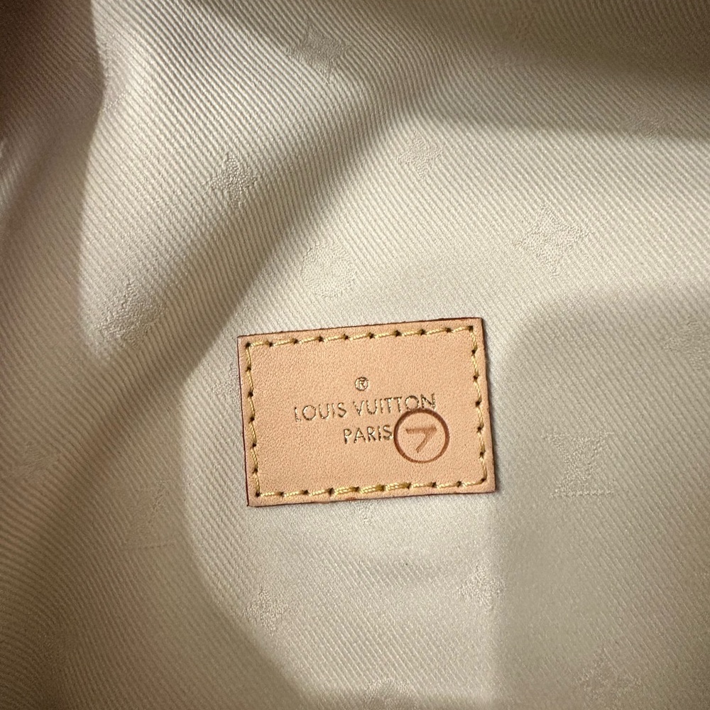 Louis Vuitton Monogram Crossbody Bag in Brown and Cream - Picture 10 of 11